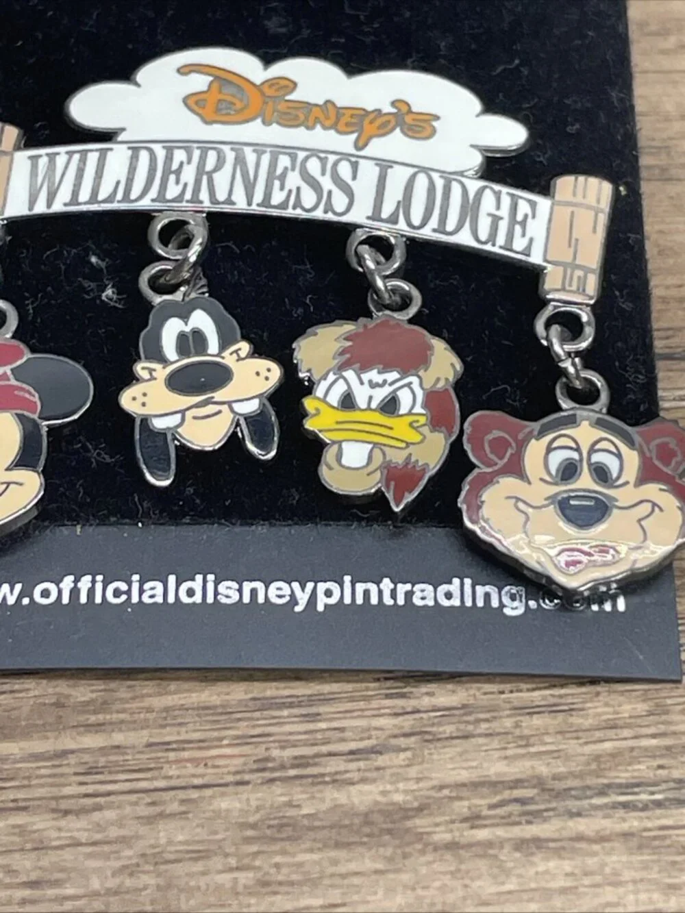NEW Walt Disney World Wilderness Lodge Dangler Pin Mickey Goofy Donald KG JD